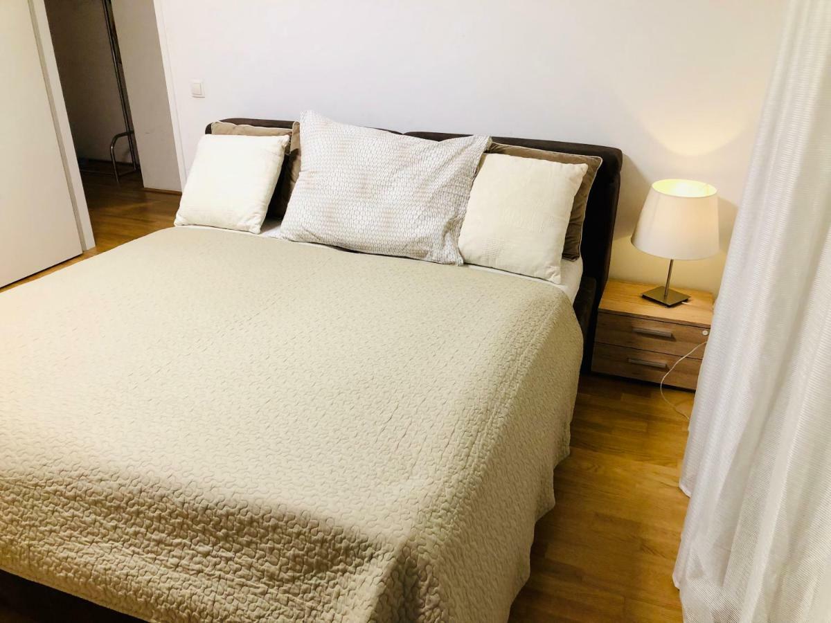 Amazing Austria Center Apartment Near Uno City 비엔나 외부 사진